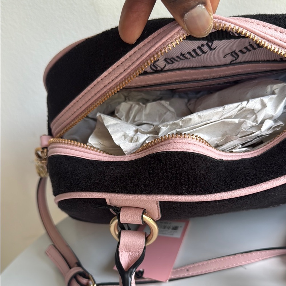 Juicy Couture Black and Pink Satchel with Gold Hardware - Picture 15 of 17